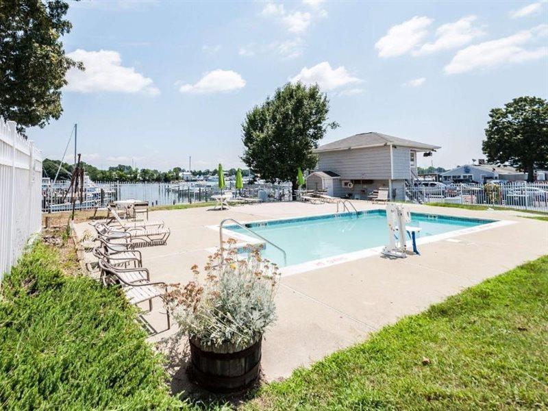 Quality Inn Solomons - Beacon Marina Luaran gambar