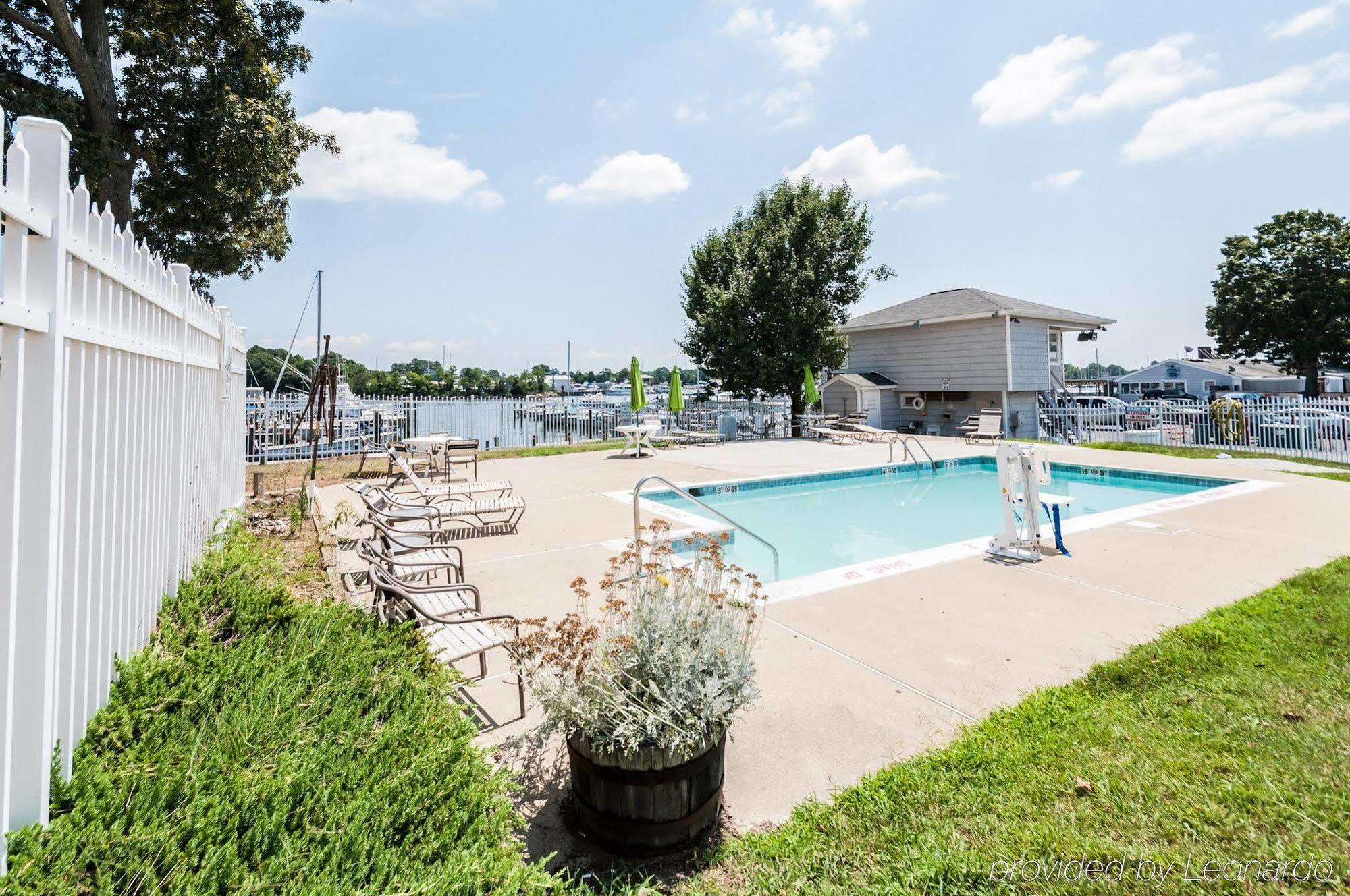 Quality Inn Solomons - Beacon Marina Luaran gambar